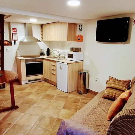 Casa Catraia No Pulmao Da Serra Da Lousa *