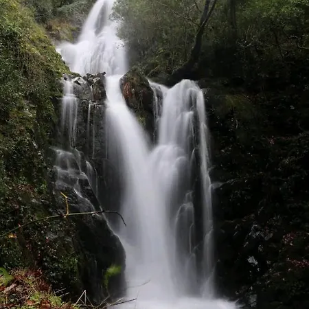 Semesterbostad Casa Catraia No Pulmao Da Serra Da Lousa