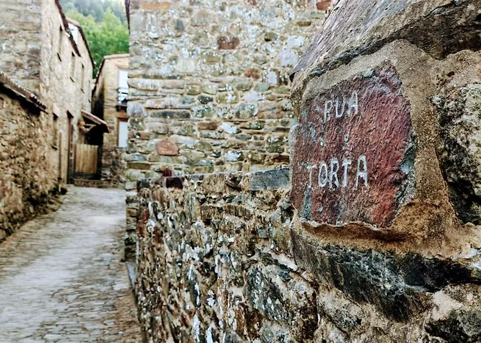 Casa Catraia No Pulmao Da Serra Da Lousa Hébergement de vacances